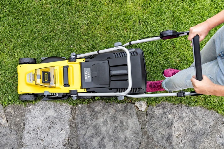 Акумуляторна газонокосарка Karcher LMO 34-18 Dual 18В, ширина косіння 34 см, висота зрізу 25-60 мм. - зображення 8