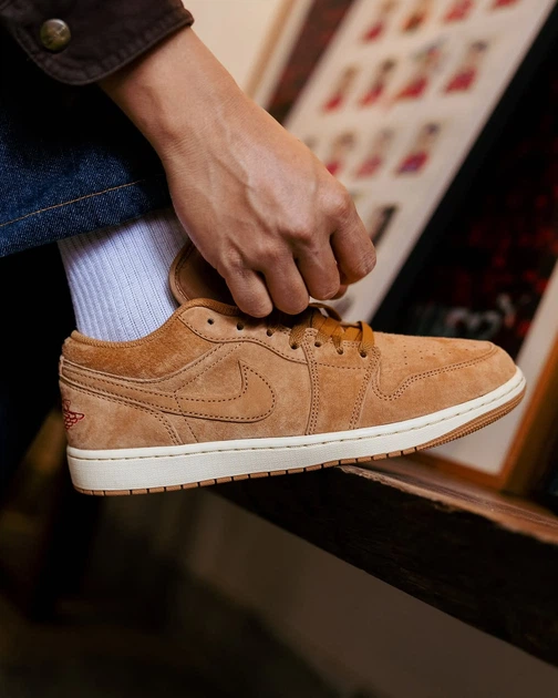 Кроссовки Air Jordan 1 Low «Flax» HV4089-200 (8.5us/26.5см 42eur) - изображение 3