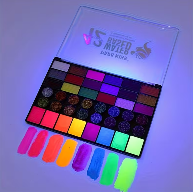 Профессиональный набор аквагрима FaceArt Magic, 42 цвета,10 кисточек, трафарет - Фото 5 Профессиональный набор аквагрима FaceArt Magic, 42 цвета,10 кисточек, трафарет - изображение 5