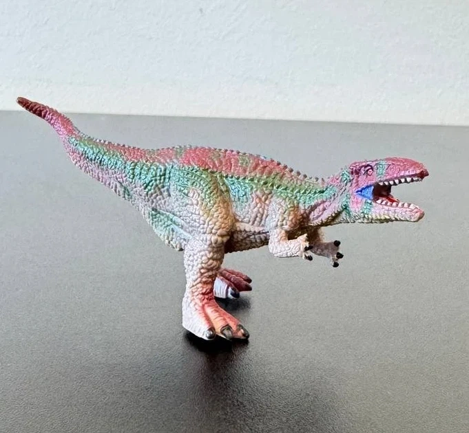 Фигурка динозавра Аллозавр с синими шипами, Dino Toys - Фото 2 Фигурка динозавра Аллозавр с синими шипами, Dino Toys - изображение 2