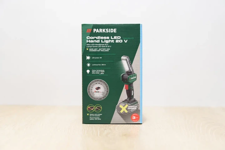Акумуляторний ручний світлодіодний LED ліхтар Parkside PLHLA 20-Li С1 . фонарик+акумулятор 20 В 2 Аг, зарядний пристрій 65 Вт - Фото 7 Акумуляторний ручний світлодіодний LED ліхтар Parkside PLHLA 20-Li С1 . фонарик+акумулятор 20 В 2 Аг, зарядний пристрій 65 Вт - зображення 7