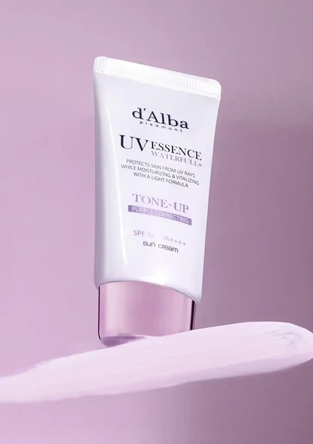 Солнцезащитный крем D Alba UV Essence Waterfull Tone-Up Purple Correcting SPF50+ PA++++ 50 мл - Фото 4 Солнцезащитный крем D Alba UV Essence Waterfull Tone-Up Purple Correcting SPF50+ PA++++ 50 мл - изображение 4
