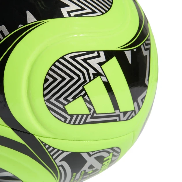 Мяч футбольный Adidas World Cup 26 Trionda Club JD8052 размер 5 салатовый - Фото 2 Мяч футбольный Adidas World Cup 26 Trionda Club JD8052 размер 5 салатовый - изображение 2