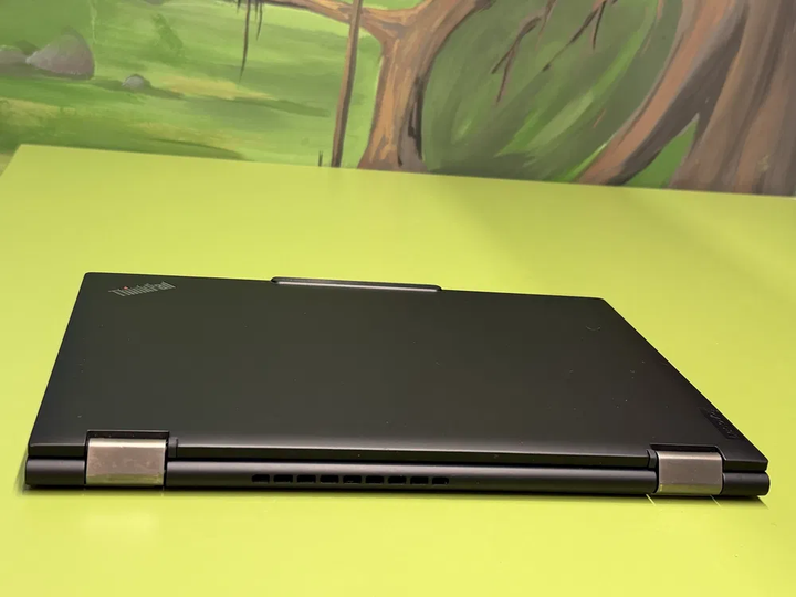 Ноутбук-трансформер Lenovo Thinkpad X13 Gen 5 / 13.3" (1920x1080) IPS Touch / Intel Core Ulta 7 155U (12 (14) ядер по 1.2 - 4.8 GHz) / 16 GB DDR5 / 512 GB SSD / Intel Graphics / WebCam б/у - Фото 7 Ноутбук-трансформер Lenovo Thinkpad X13 Gen 5 / 13.3" (1920x1080) IPS Touch / Intel Core Ulta 7 155U (12 (14) ядер по 1.2 - 4.8 GHz) / 16 GB DDR5 / 512 GB SSD / Intel Graphics / WebCam б/у - изображение 7