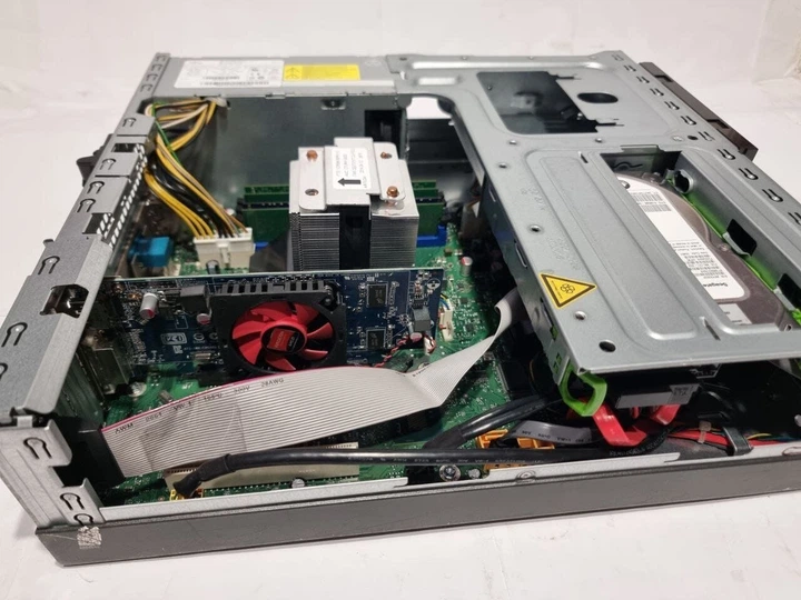 ПК Б-класс Fujitsu Esprimo E710 E90+ SFF / Intel Xeon E3-1220 v2 (4 ядра по 3.1 - 3.5 GHz) / 8 GB DDR3 / 250 GB HDD / AMD Radeon HD 7470, 1 GB GDDR3, 64-bit б/у - Фото 6 ПК Б-класс Fujitsu Esprimo E710 E90+ SFF / Intel Xeon E3-1220 v2 (4 ядра по 3.1 - 3.5 GHz) / 8 GB DDR3 / 250 GB HDD / AMD Radeon HD 7470, 1 GB GDDR3, 64-bit б/у - изображение 6