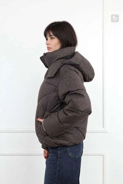 Куртка коротка зимова жіноча XS колір коричневий YUKI ЦБ-00295435 - Фото 4 Куртка коротка зимова жіноча XS колір коричневий YUKI ЦБ-00295435 - зображення 4