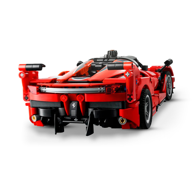 Конструктор LEGO Technic Ferrari FXX K 897 деталей (42212) - Фото 6 Конструктор LEGO Technic Ferrari FXX K 897 деталей (42212) - изображение 6