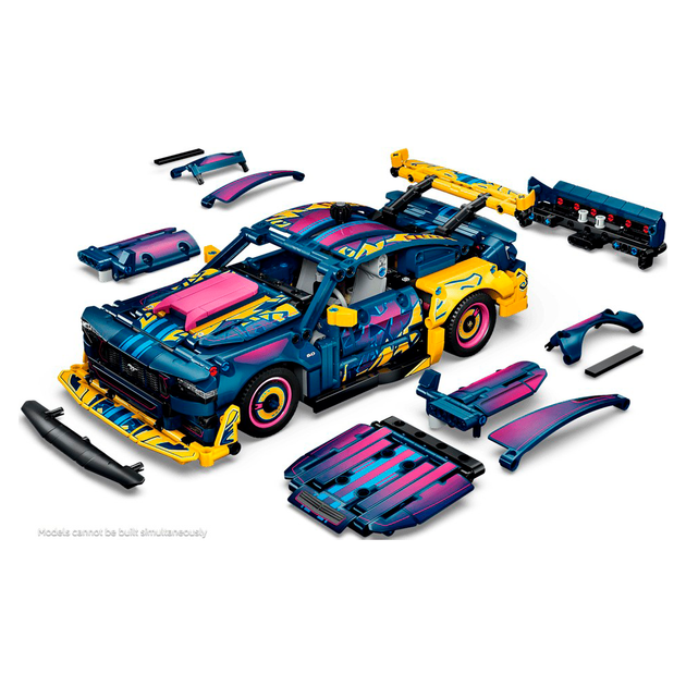 Конструктор LEGO Technic Тюнинг-гараж Ford Mustang GT 973 детали (42236) - изображение 5