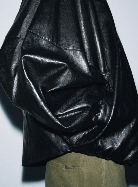Чорна куртка бомбер оверсайз екокожа розмір M Zara - Фото 10 Чорна куртка бомбер оверсайз екокожа розмір M Zara - изображение 10
