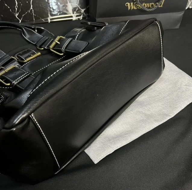 Сумка Vivienne Westwood Big black leather bag вивиен вествуд y2k sk8 - Фото 3 Сумка Vivienne Westwood Big black leather bag вивиен вествуд y2k sk8 - изображение 3