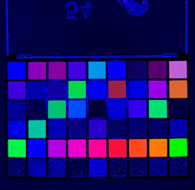 Профессиональный набор для Фейс-арта и боди-арта ColorMuse - 54 цвета, кисточки, трафареты - изображение 6