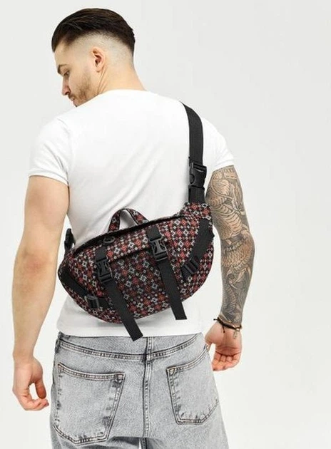 Большая мужская поясная сумка бананка тканевая Sambag DynamicDart с принтом черная 61059 - Фото 1 Большая мужская поясная сумка бананка тканевая Sambag DynamicDart с принтом черная 61059 - изображение 1
