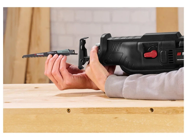 Шабельна пилка PARKSIDE PPFS 1200 A1 - Фото 10 Шабельна пилка PARKSIDE PPFS 1200 A1 - изображение 10