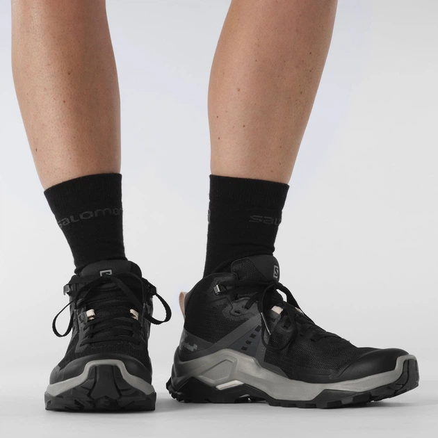 Трекінгові демісезонні черевики Salomon X Raise 2 Mid GORE-TEX Women’s для активного відпочинку повсякденні чорного кольору 41 розмір - Фото 8 Трекінгові демісезонні черевики Salomon X Raise 2 Mid GORE-TEX Women’s для активного відпочинку повсякденні чорного кольору 41 розмір - зображення 8
