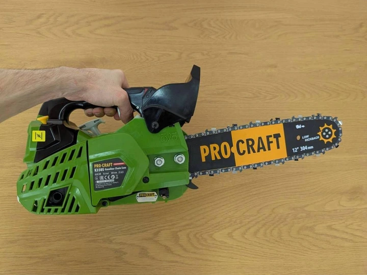 Бензопила Procraft K350S 25.4 см³, шина 30 см, ланцюг 3/8 LP, Двотактний двигун - Фото 5 Бензопила Procraft K350S 25.4 см³, шина 30 см, ланцюг 3/8 LP, Двотактний двигун - зображення 5