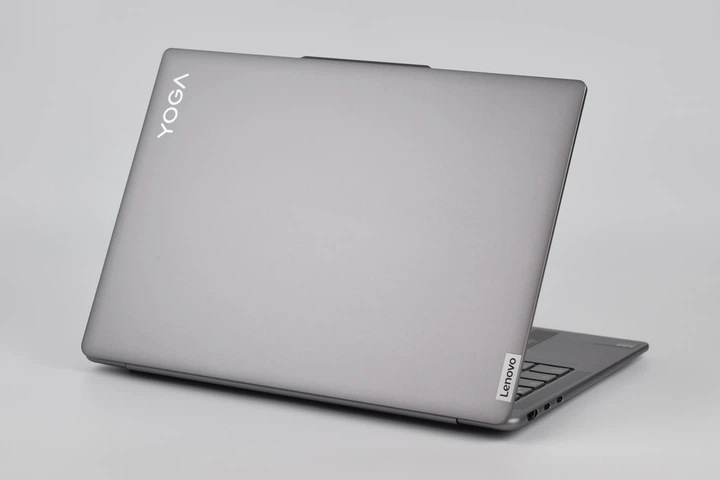 Ультрабук Lenovo Yoga Slim 7 14IMH9 U5 125H / 16GB / 1TB / Intel Arc / 14" WUXGA OLED / Win11 Ноутбук - Refurbished - изображение 7