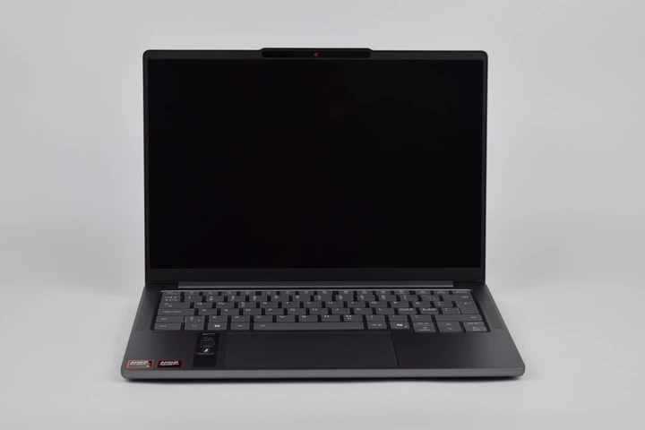 Ультрабук Lenovo IdeaPad Pro 5 14AKP10 Ryzen AI 5 340 / 24GB / 512GB / AMD Radeon 840M / 14" 2.8K OLED 120Hz / Win11 Ноутбук (с1515) - Refurbished - зображення 6