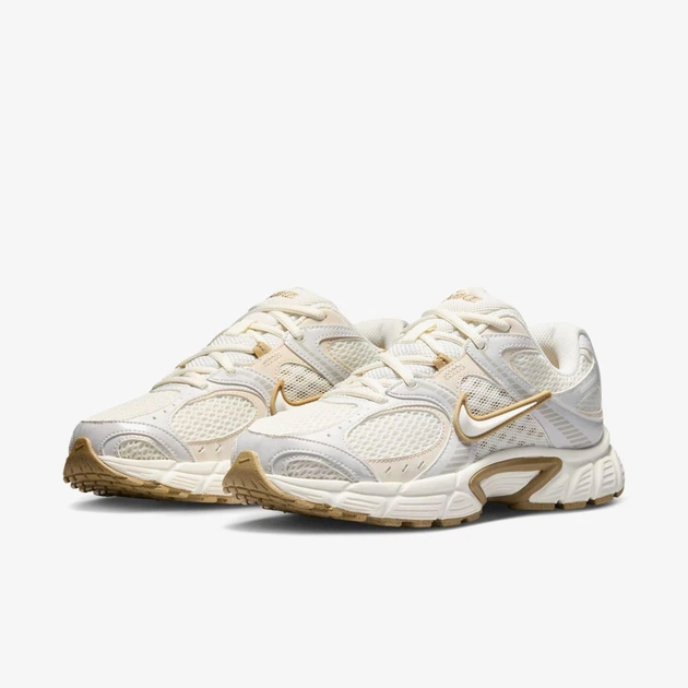 Кроссовки женские Nike V5 Rnr 40 Белый HQ7901-115 - Фото 17 Кроссовки женские Nike V5 Rnr 40 Белый HQ7901-115 - изображение 17