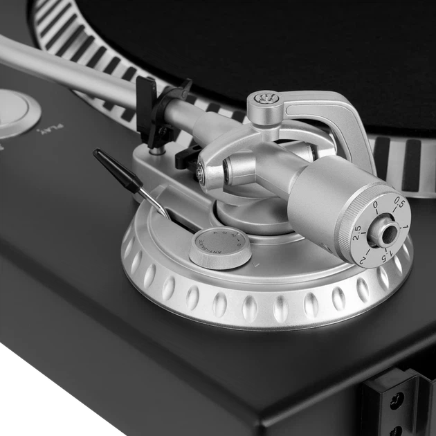 Проигрыватель виниля Krüger&Matz TT-602 (KM0517) - Фото 4 Проигрыватель виниля Krüger&Matz TT-602 (KM0517) - изображение 4