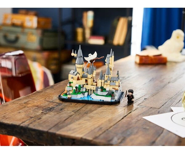 Конструктор LEGO Harry Potter Міні-замок Хогвартс (40975) - Фото 9 Конструктор LEGO Harry Potter Міні-замок Хогвартс (40975) - зображення 9
