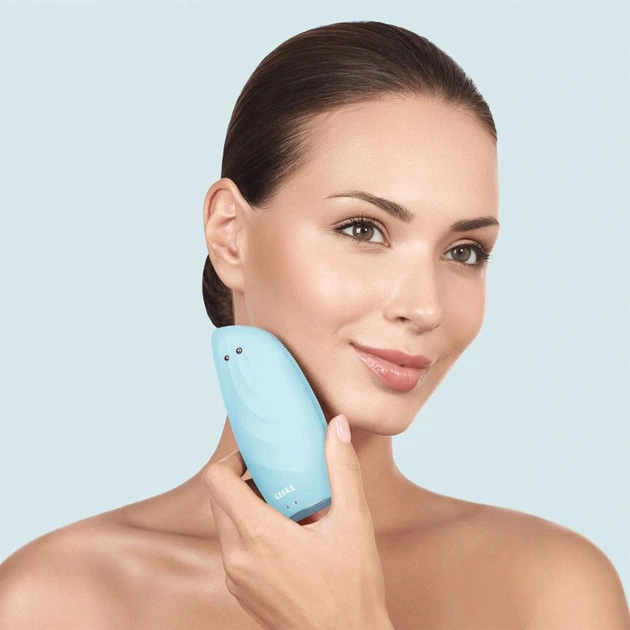 Чистящая щетка для лица GESKE Sonic Thermo Facial Brush&Face-Lifter 8в1 Turquoise (HB0092) [179599] - изображение 6