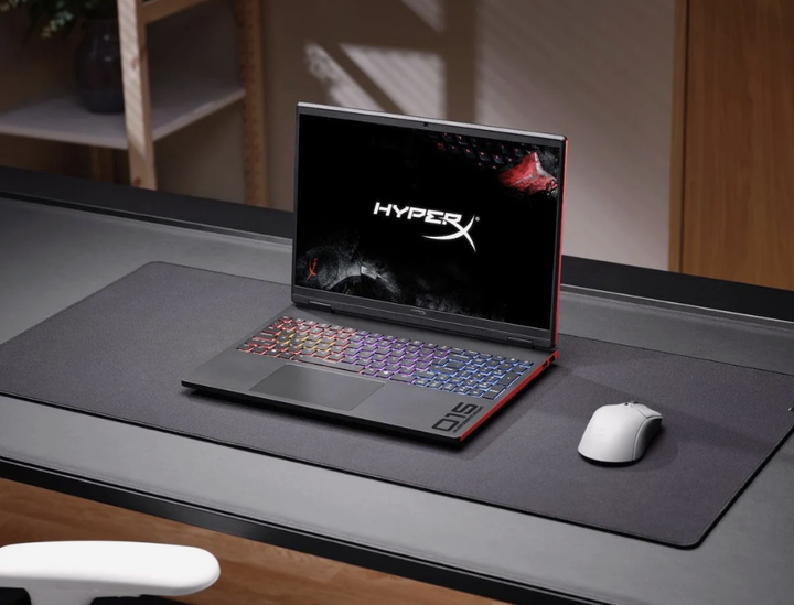 Ноутбук HP OMEN 15, AMD Ryzen 7 8745HX, 16 ГБ, SSD 2 TБ, RTX 5060 8 ГБ, 15.3" WQXGA 180 Гц, Windows 11 — 15-gb0078nwx (DG3X9EA) - зображення 5