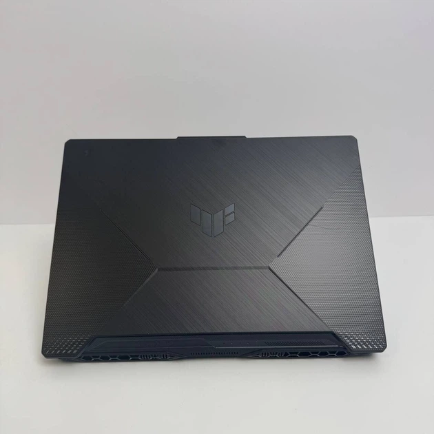 Игровой ноутбук Б-класс Asus TUF Gaming F15 FX506HF / 15.6" (1920x1080) IPS / Intel Core i5-11400H (6 (12) ядер по 4.5 GHz) / 16 GB DDR4 / 512 GB SSD NVMe / nVidia GeForce RTX 2050, 4 GB GDDR6, 64-bit / WebCam б/у - Фото 3 Игровой ноутбук Б-класс Asus TUF Gaming F15 FX506HF / 15.6" (1920x1080) IPS / Intel Core i5-11400H (6 (12) ядер по 4.5 GHz) / 16 GB DDR4 / 512 GB SSD NVMe / nVidia GeForce RTX 2050, 4 GB GDDR6, 64-bit / WebCam б/у - изображение 3