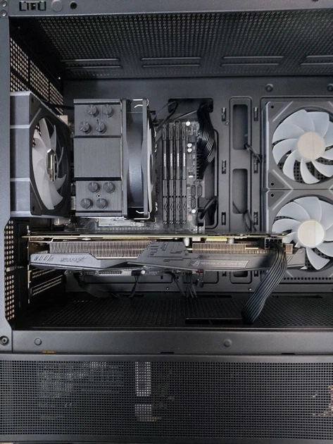 Игровой ПК 1stPlayer MI5 Tower / Intel Core i5-8400 (6 ядер по 2.8 - 4.0 GHz) / 16 GB DDR4 / 512 GB SSD M.2 + 500 GB SSD / nVidia GeForce GTX 1060, 6 GB GDDR5, 192-bit / 500W б/у + Подарок Кабель HDMI + Питания - Фото 8 Игровой ПК 1stPlayer MI5 Tower / Intel Core i5-8400 (6 ядер по 2.8 - 4.0 GHz) / 16 GB DDR4 / 512 GB SSD M.2 + 500 GB SSD / nVidia GeForce GTX 1060, 6 GB GDDR5, 192-bit / 500W б/у + Подарок Кабель HDMI + Питания - изображение 8
