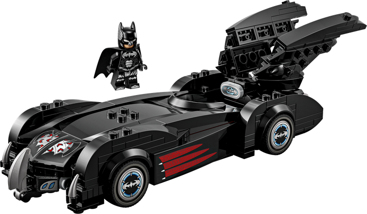 Zestaw klocków LEGO Super Heroes Batmobil z filmu Batman i Robin 272 elementy (76333) - obraz 2