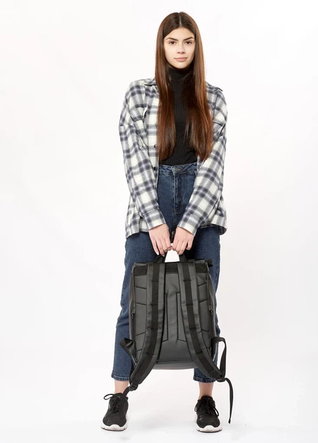 Женский рюкзак ролл Sambag Loft Zard 46x28x13 см экокожа чёрный с клапаном - изображение 5