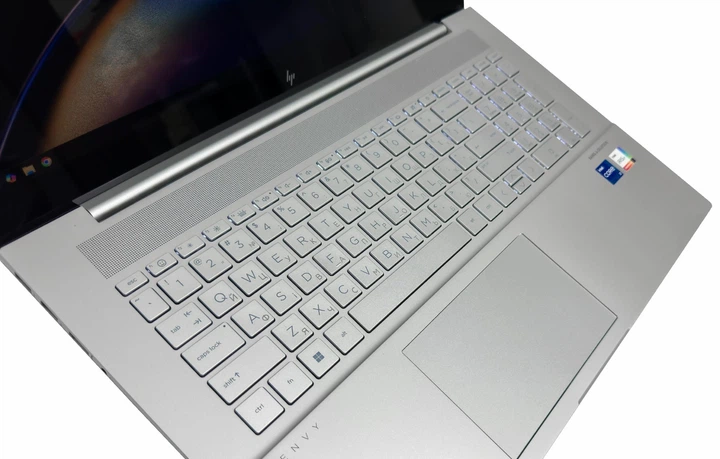 Ноутбук HP Envy 17-cr0013dx: Core i7-1260P / RAM 16 ГБ / SSD 512 ГБ / Intel Iris Xe Graphics / 17.3" IPS, Multi-touch / Б/В - Фото 12 Ноутбук HP Envy 17-cr0013dx: Core i7-1260P / RAM 16 ГБ / SSD 512 ГБ / Intel Iris Xe Graphics / 17.3" IPS, Multi-touch / Б/В - зображення 12