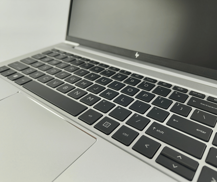 Ультрабук HP EliteBook 645 G10 / 14" (1920x1080) IPS / AMD Ryzen 5 7530U (6 (12) ядер по 2.0 - 4.5 GHz) / 16 GB DDR4 / 240 GB SSD / AMD Radeon Vega 6 Graphics / WebCam б/у - Фото 3 Ультрабук HP EliteBook 645 G10 / 14" (1920x1080) IPS / AMD Ryzen 5 7530U (6 (12) ядер по 2.0 - 4.5 GHz) / 16 GB DDR4 / 240 GB SSD / AMD Radeon Vega 6 Graphics / WebCam б/у - изображение 3