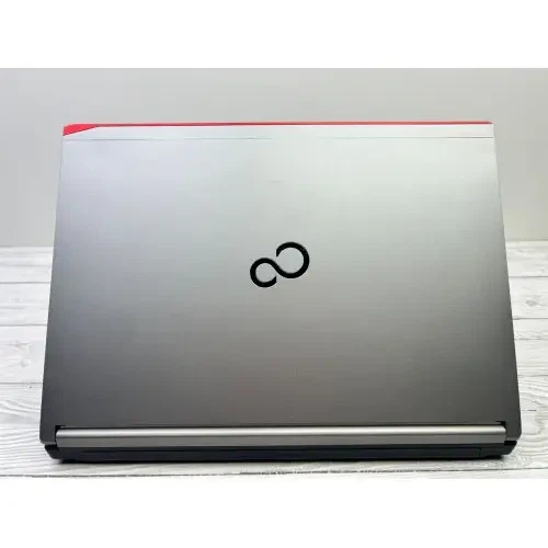 Ноутбук Fujitsu LifeBook E736 13.3 Core i7-6600U 2.6 ГГц 8GB 120GB + Windows 10 Home + АКБ + ЗП Вживані Б/В | 37823 - зображення 5