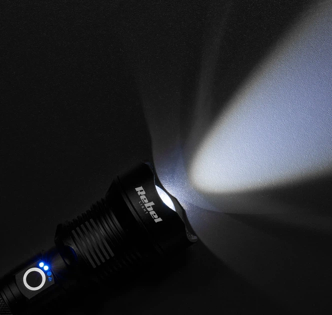 Ручной аккумуляторный фонарь Rebel Light 20 Вт 1857 лм 800 м с зумом USB-C (URZ0942-1) - изображение 8