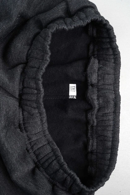 Зимние теплые детские для мальчика спортивные штаны серые с начесом Armani (449730) 152 см - Фото 3 Зимние теплые детские для мальчика спортивные штаны серые с начесом Armani (449730) 152 см - изображение 3