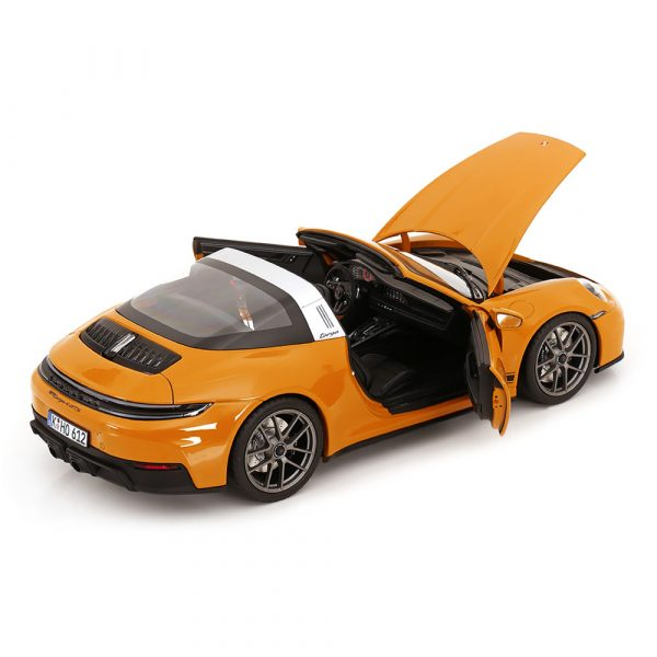 Колекційна машинка Porsche 911 (992) Targa 2024 Модель 1:18 Жовтий - Фото 3 Колекційна машинка Porsche 911 (992) Targa 2024 Модель 1:18 Жовтий - изображение 3