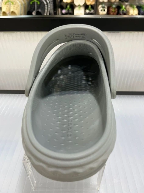 Дитячі крокси Crocs Kids' Off Grid Clog Light Grey (38-39, сірий) - Фото 7 Дитячі крокси Crocs Kids' Off Grid Clog Light Grey (38-39, сірий) - зображення 7