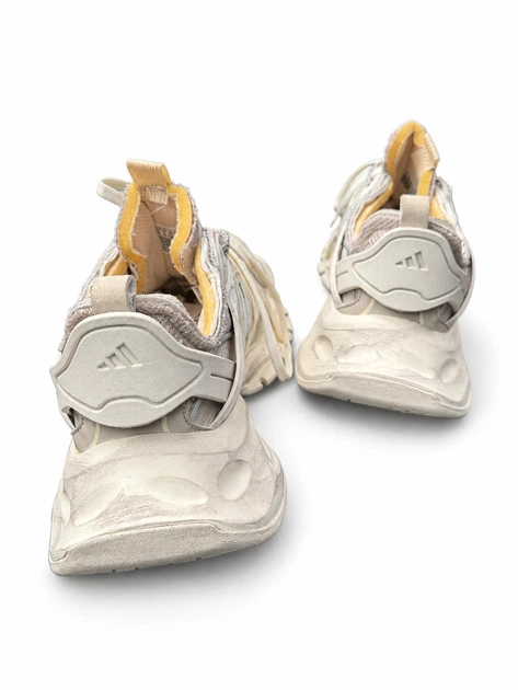 Жіночі кросівки Adidas XLG бежеві з комбінованим верхом зі шкіри та текстилю на масивній підошві розмір 39 - Фото 6 Жіночі кросівки Adidas XLG бежеві з комбінованим верхом зі шкіри та текстилю на масивній підошві розмір 39 - зображення 6