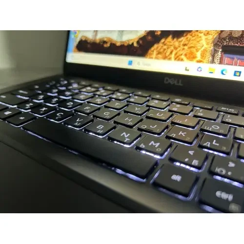 Ноутбук Dell Latitude 5300 13.3 Core i5-8365U 1.6 ГГц 8GB 256GB + Windows 11 Pro + АКБ + ЗП Б/У | 38291 - изображение 8