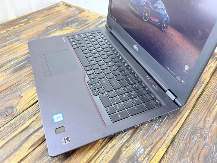 Ноутбук Fujitsu Lifebook U759 (15.6" FHD IPS,Core i5-8365u,Intel UHD 630) (6642) Б/У - изображение 3