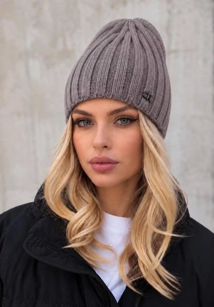 Жіноча демісезонна шапка лопатка CALVIN KLEIN з вовною та кашеміром без підвороту темно-сіра - Фото 1 Жіноча демісезонна шапка лопатка CALVIN KLEIN з вовною та кашеміром без підвороту темно-сіра - зображення 1