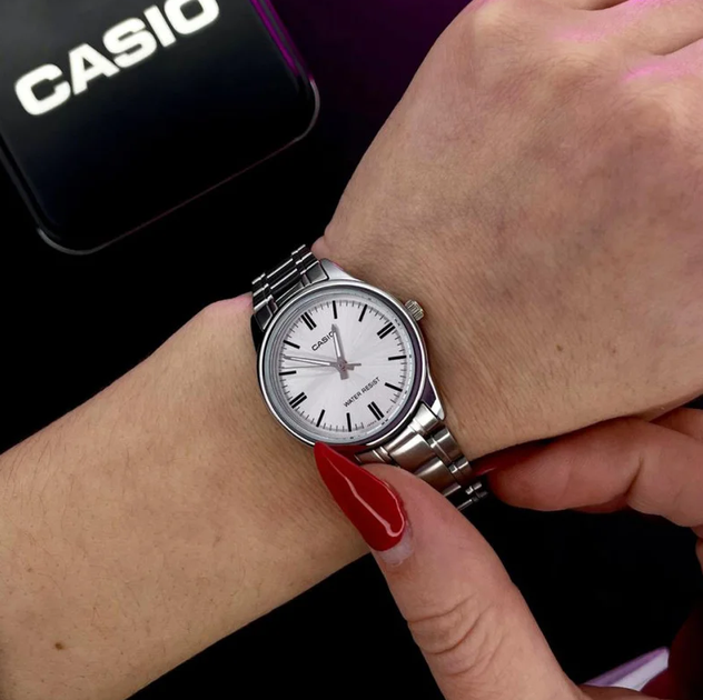 Годинник наручний Casio LTP-V005D-7A - Фото 2 Годинник наручний Casio LTP-V005D-7A - зображення 2