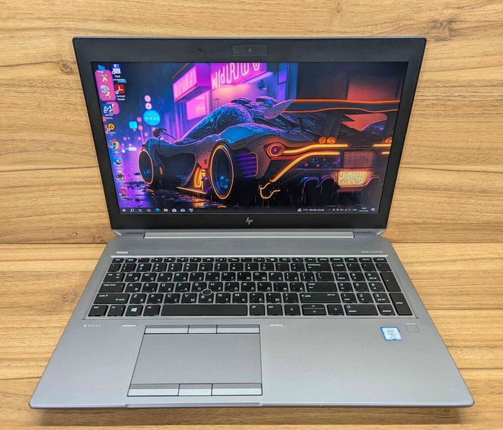 Мобільна робоча станція HP zBook 15 G5 / 15.6" (1920x1080) IPS / Intel Core i7-8850H (6 (12) ядра по 2.6 - 4.3 GHz) / 16 GB DDR4 / 256 GB SSD / nVidia Quadro P2000, 4 GB GDDR5, 128-bit / Fingerprint / WebCam / Windows 10 б/в + Подарунок Бездротова миша - зображення 2