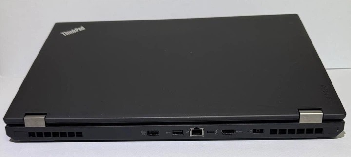 Мобільна робоча станція Lenovo ThinkPad P51 / 15.6" (3840x2160) IPS / Intel Core i7-7700HQ (4 (8) ядра по 2.8 - 3.8 GHz) / 16 GB DDR4 / 256 GB SSD / nVidia Quadro M1200, 4 GB GDDR5, 128-bit / WebCam / Windows 11 Pro б/в - зображення 8
