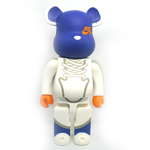 Дизайнерская статуэтка игрушка BEARBRICK NIKE SB BLUE 400% - Фото 1 Дизайнерская статуэтка игрушка BEARBRICK NIKE SB BLUE 400% - изображение 1
