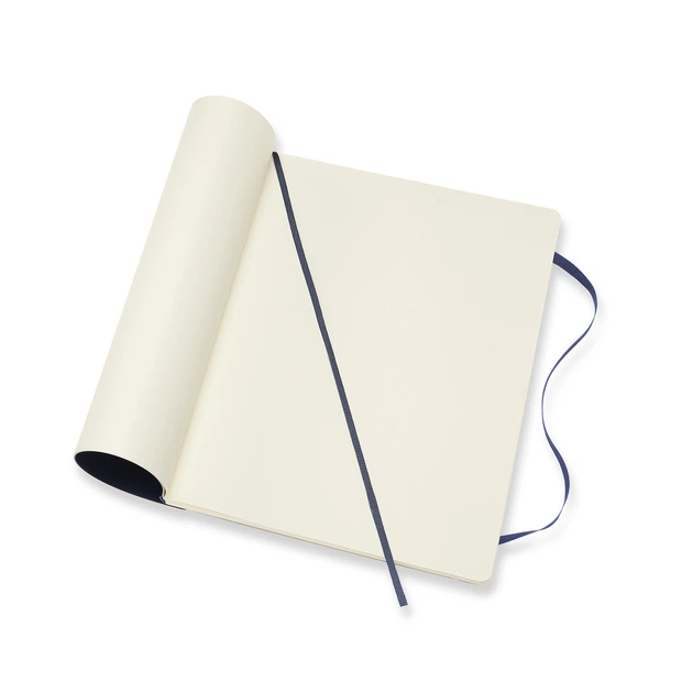 Блокнот Moleskine Classic Сапфір Великий 192 сторінки нелінований М'який 19х25 см (8055002854788) - Фото 4 Блокнот Moleskine Classic Сапфір Великий 192 сторінки нелінований М'який 19х25 см (8055002854788) - зображення 4