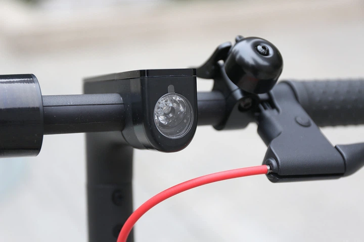 Електросамокат Xiaomi MiJia Electric Scooter PRO Black (DDHBC02NEB) - зображення 13