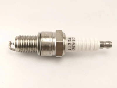 Cвеча зажигания Denso W22TT (4621)