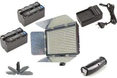 Набор LED-330C Pro: Накамерный свет KingMa LED-330C биколор CRI95 - 1 шт, Аккумулятор NP-F750 - 2 шт, Зарядное - 1 шт, Ручка-держатель -1 шт