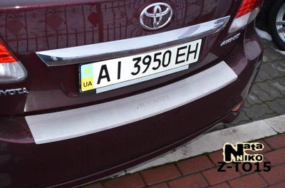 Накладка на бампер Toyota Avensis 2012- с загибом без надписи NataNiko Z-TO15